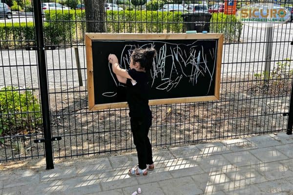 6123RKB Krijtbord babyhoek wandmodel Robinia 01