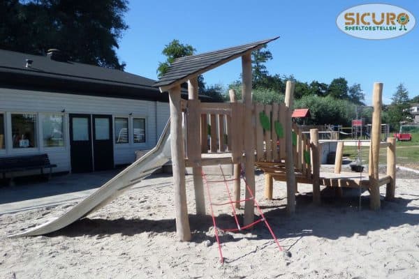 5019R Samsam Belevingsfort Robinia02