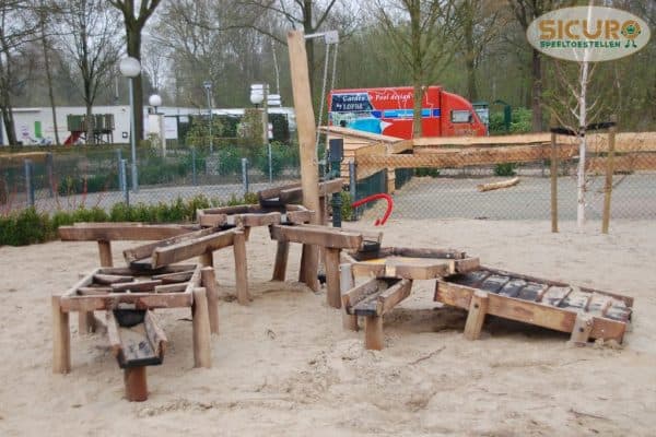 5078RB Waterspeeltoestel zandspeeltoestel groot 01