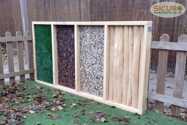 6107RA Voelwand tegen muur babyhoek 03